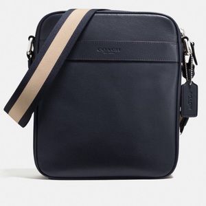 👜 Coach Small Flight Bag